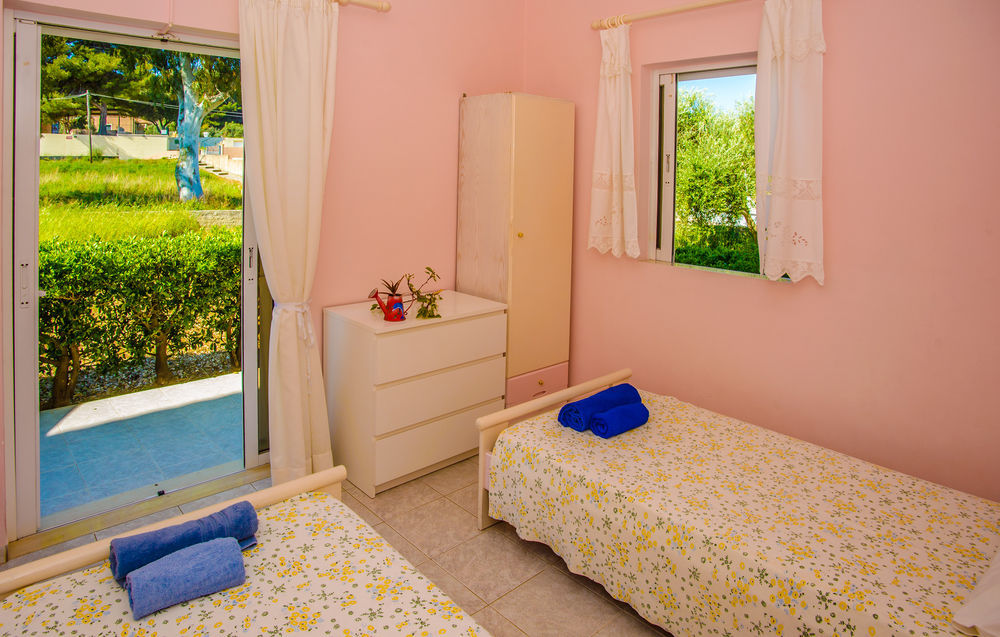 Aloni Studios & Apartments Lassi  Ngoại thất bức ảnh